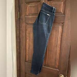 White House Black Market mid rise skinny jeans